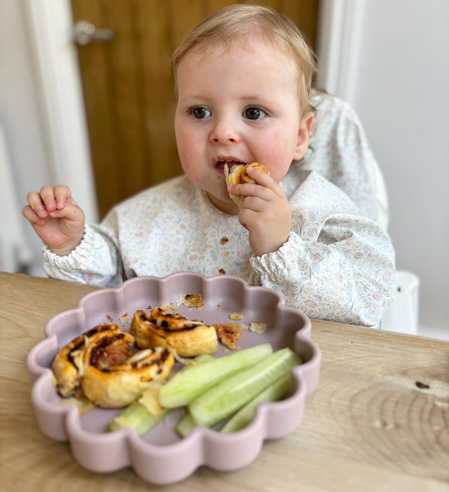 Ditsy Floral Cover All Bib