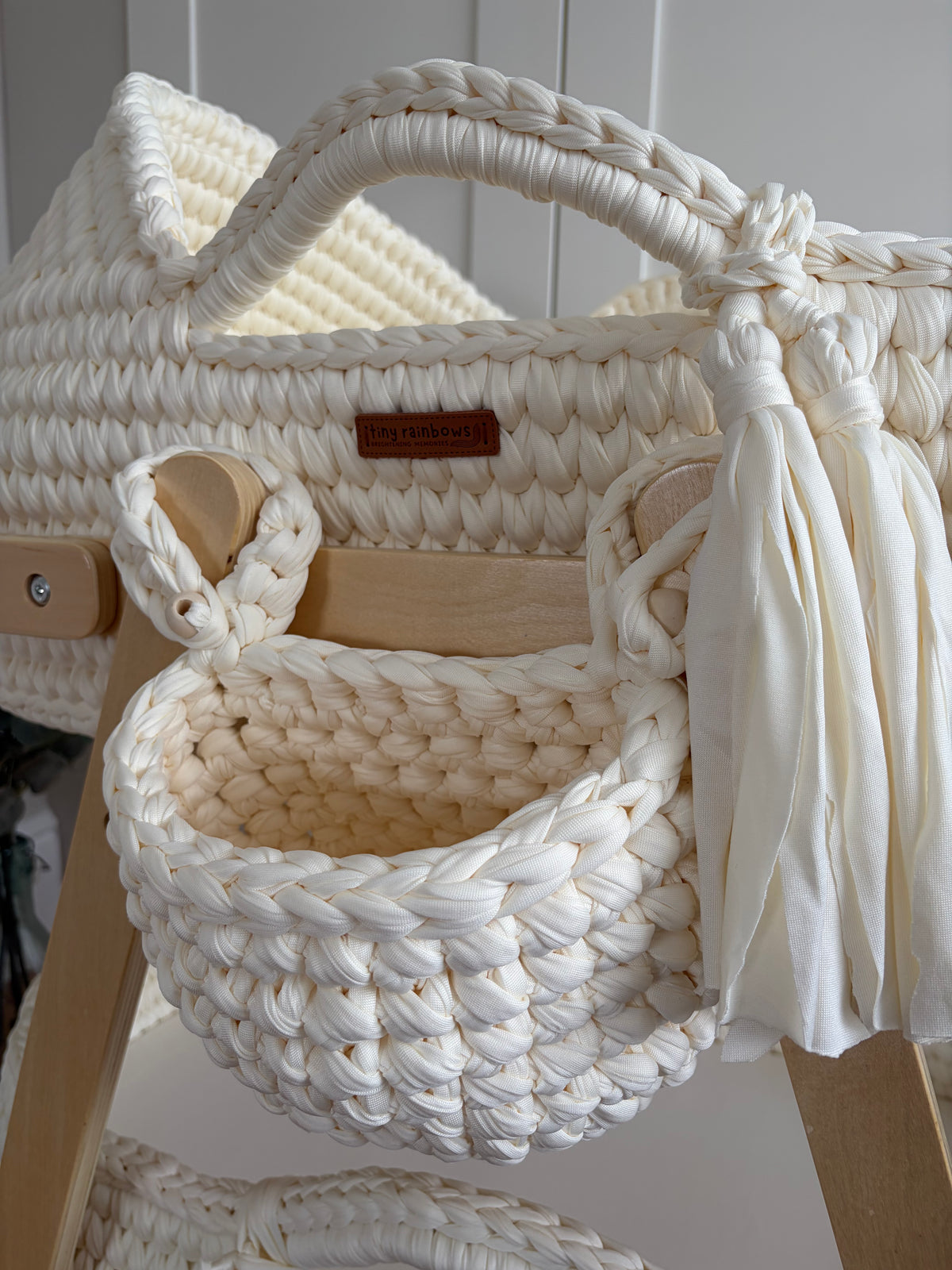 Luxury Ivory Cream Handcrafted 5 Piece Moses Basket Set