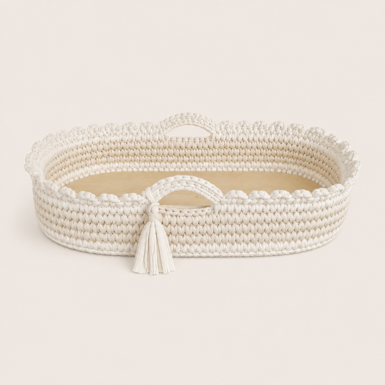 Luxury Handcrafted Scalloped Moses 5 Piece Basket Set