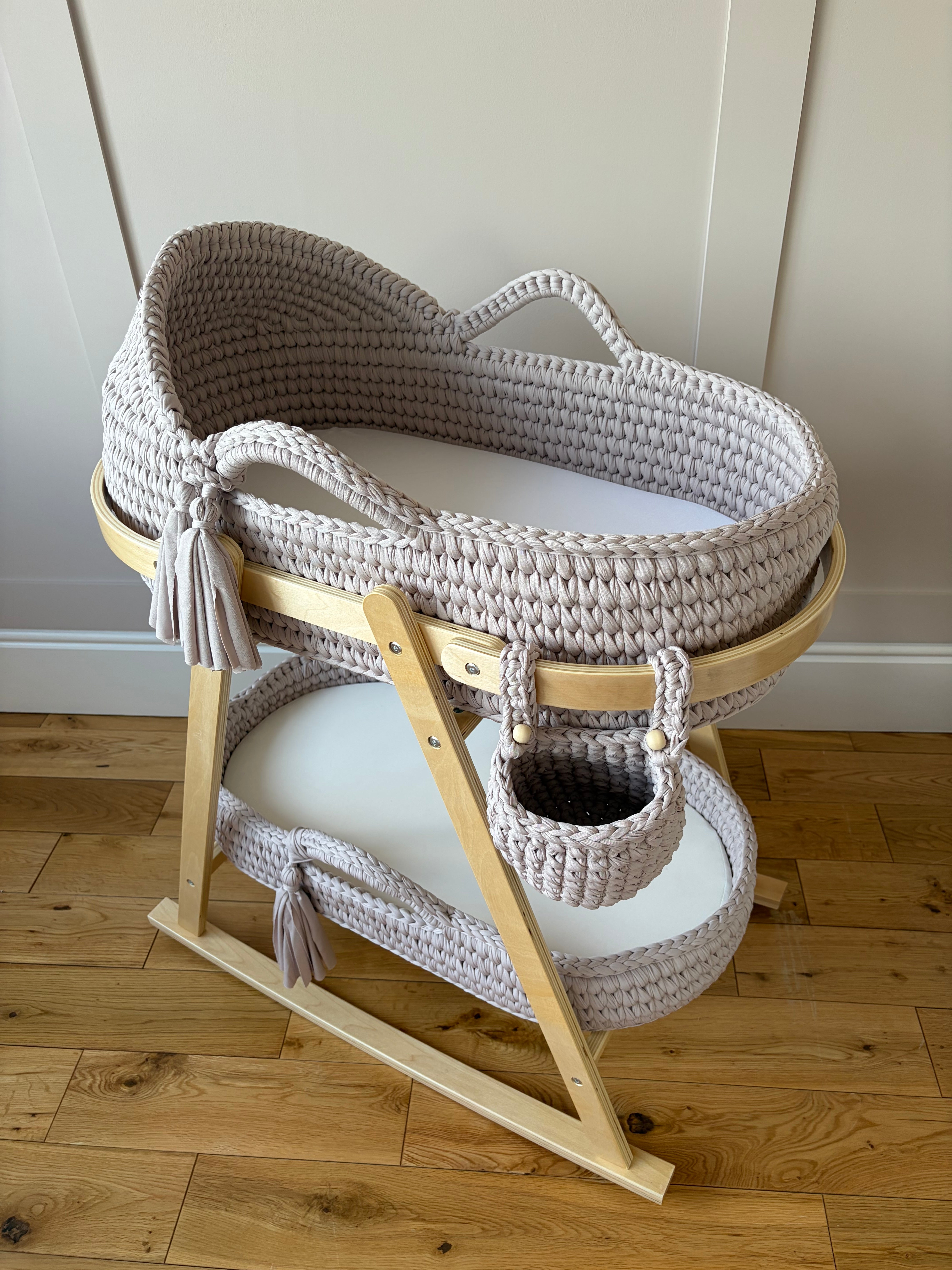 Luxury Handcrafted 5 Piece Moses Basket Set