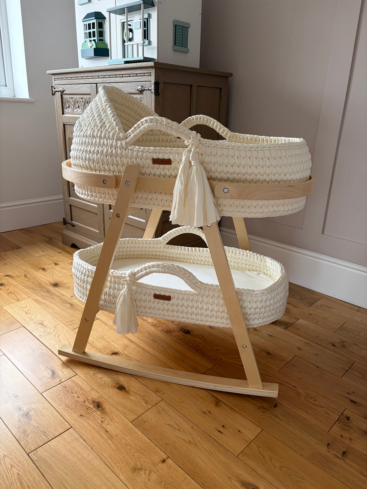 Luxury Ivory Cream Handcrafted 5 Piece Moses Basket Set